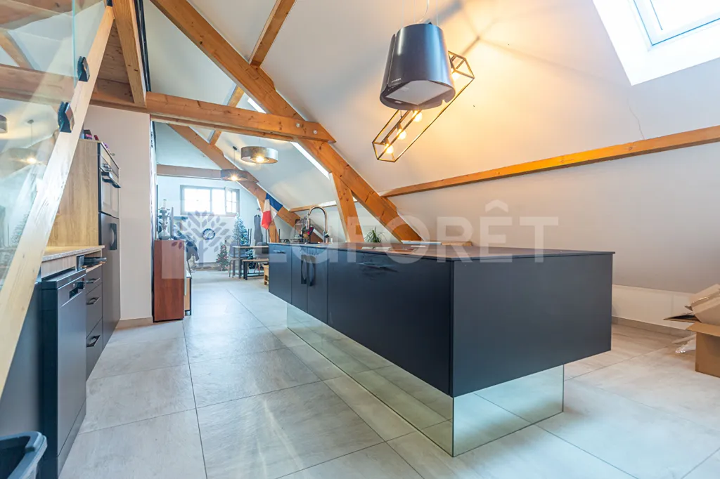 Cuisine - Appartement Duplex T5 avec Cave à Seynod