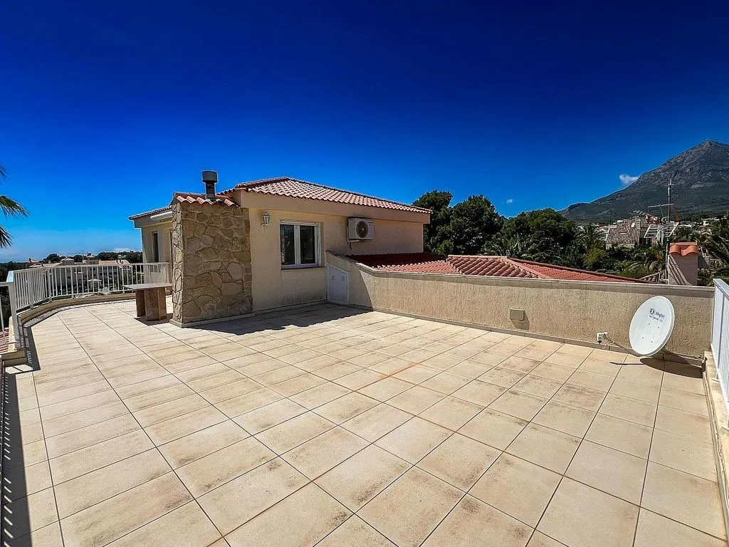 Terrass - Luxury Detached House with Pool in La Nucia