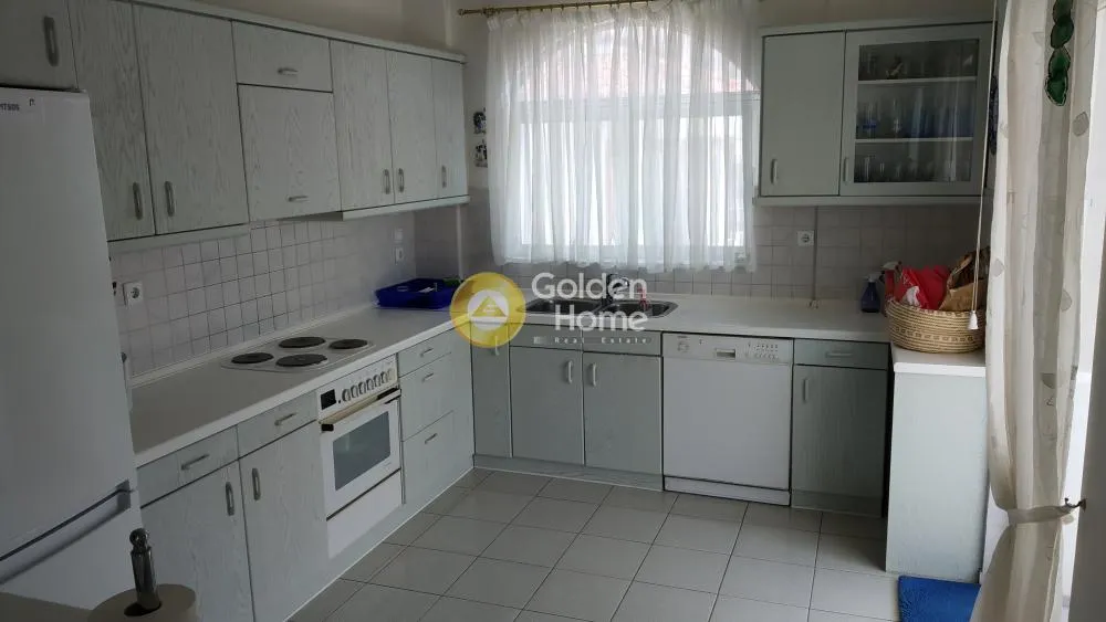 Cuisine - Multi-Storey Building with Large Garden in Rafina - Neraias