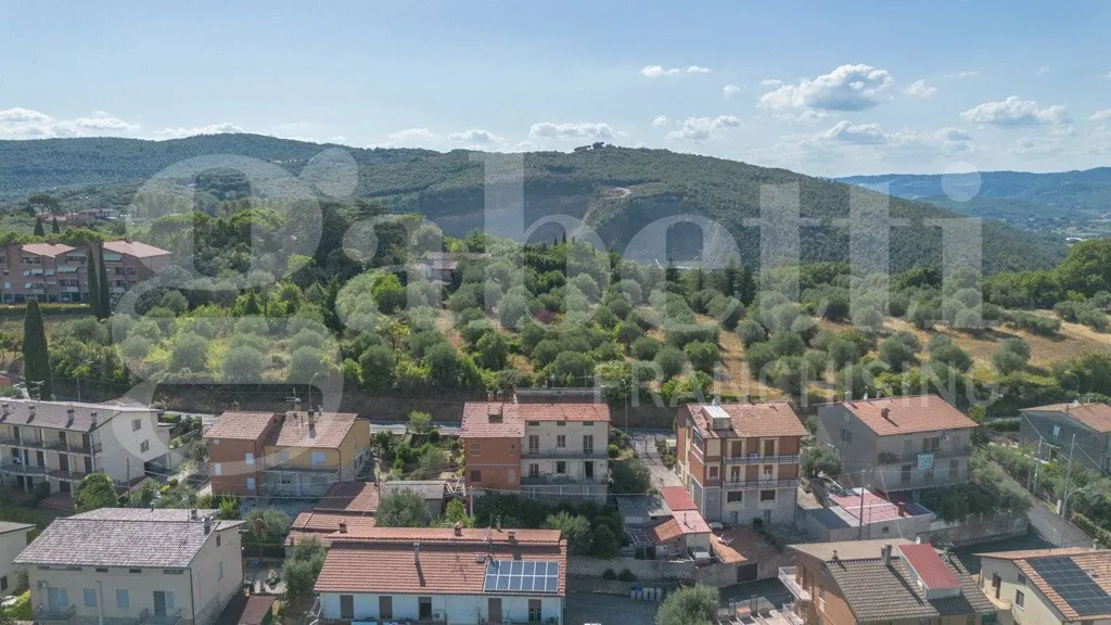 6-room property in Perugia