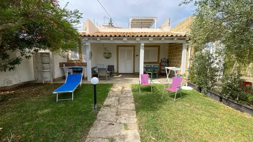 Terrass - Villa with Sea View and Private Beach in Avola