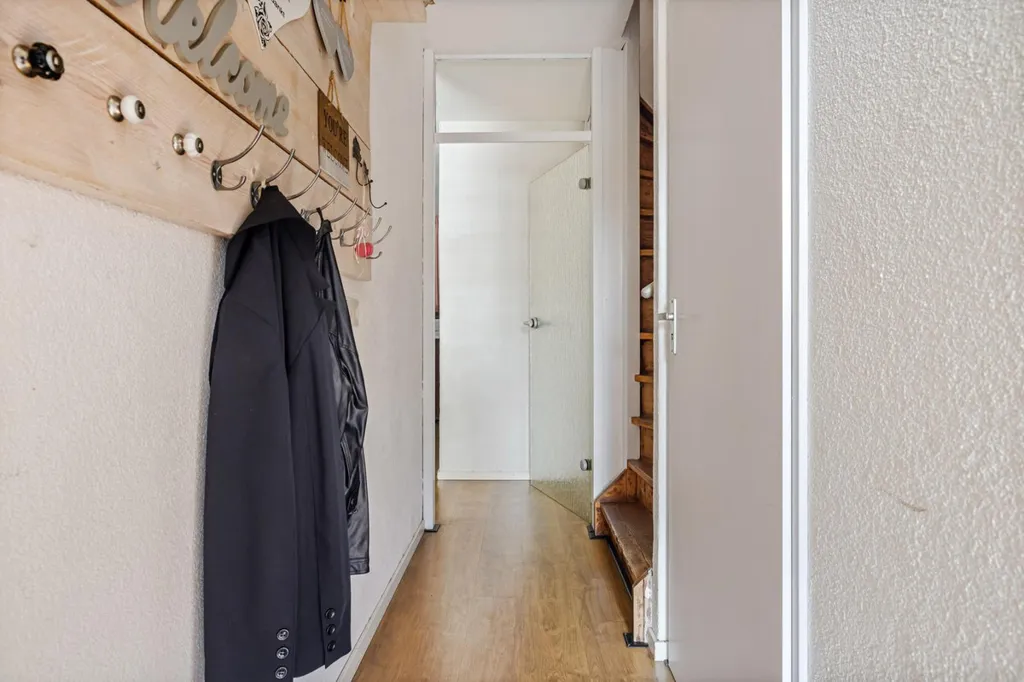 Hallway - 6-room house in Boxtel