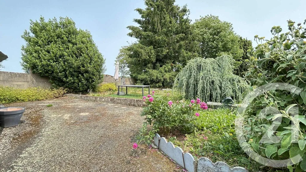 Maison 6 pièces à COSMES