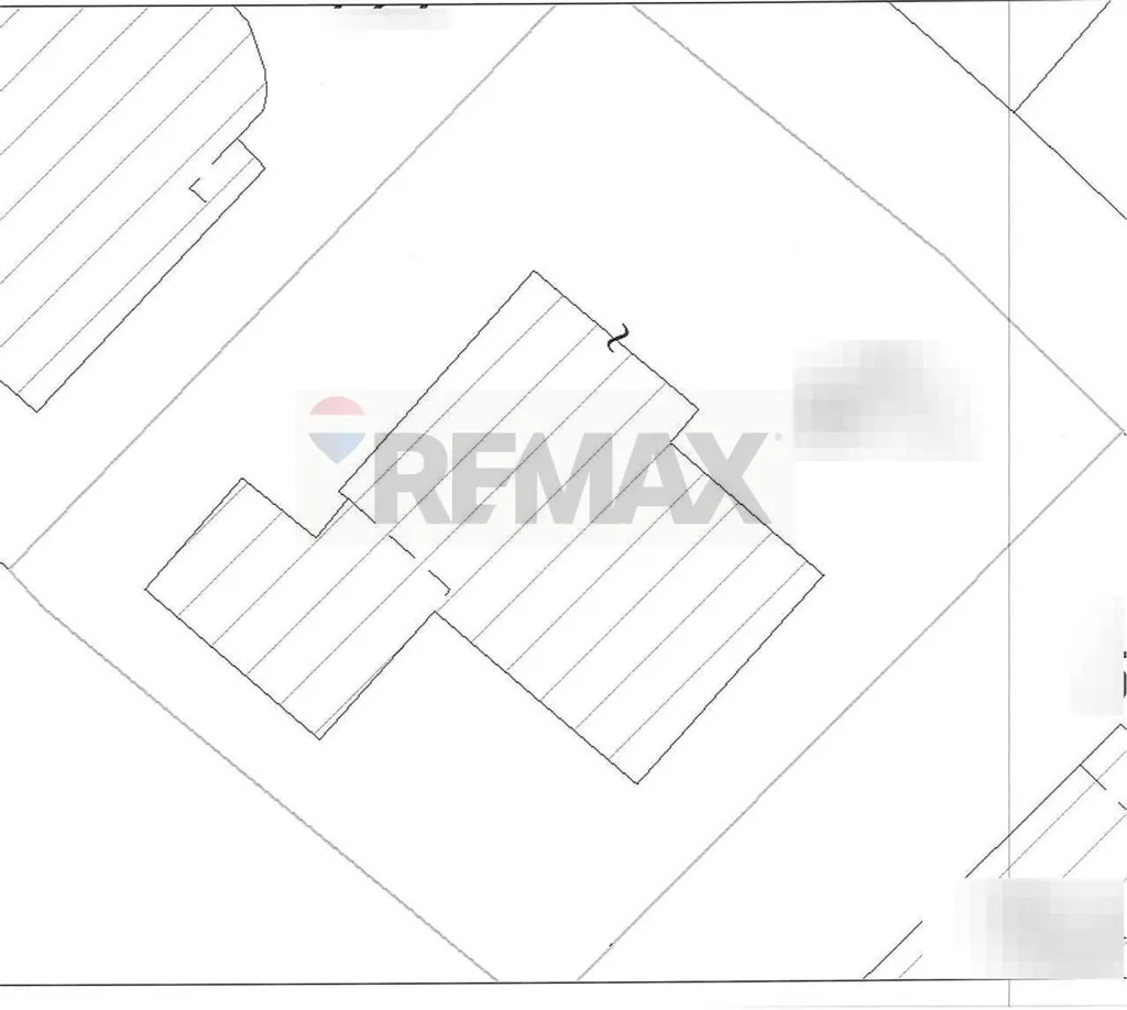 Plaan - Villa with Terrace in Serravalle