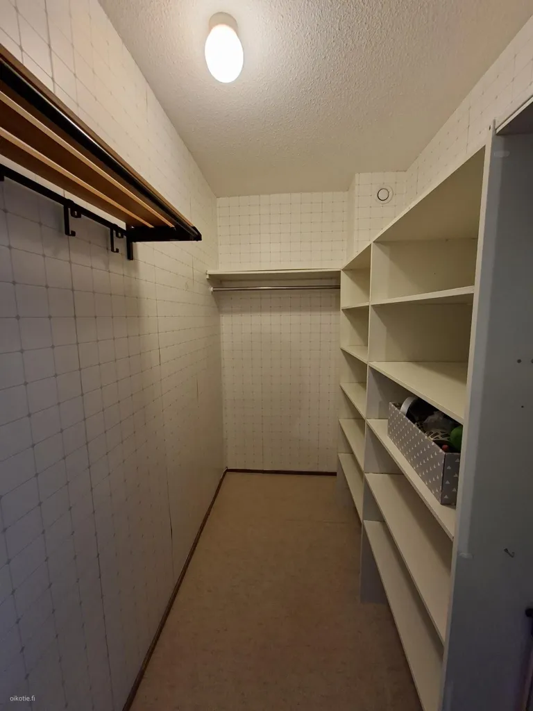 Rooms - Spacious Flat with Balcony in Kouvola