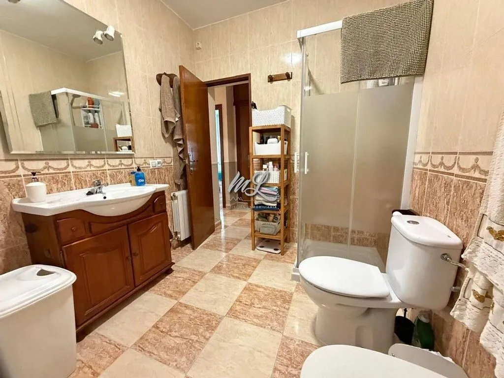 Vannitoad - Spacious Apartment with Terrace in Sonseca
