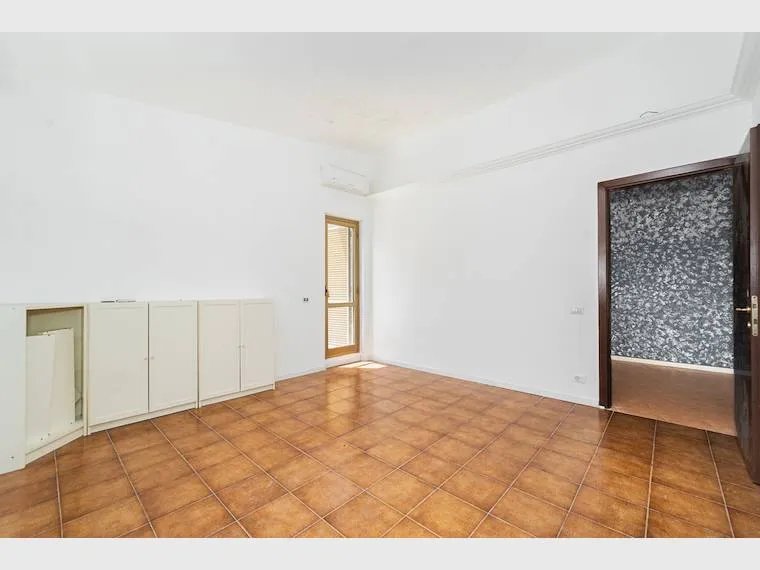 Stanze - Central Two-Bedroom Apartment with Terraces in Formello