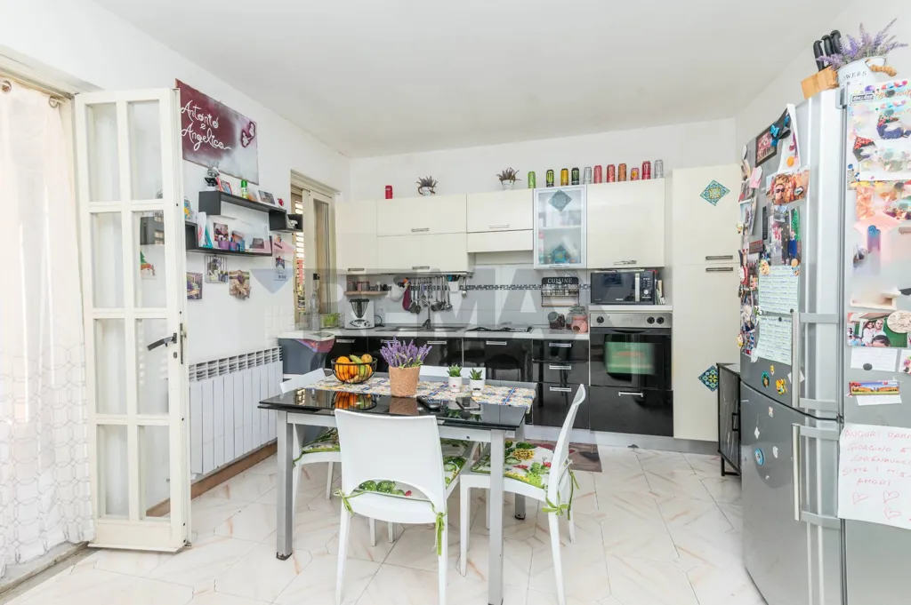 Cuisine - Villa with Veranda in Pachino