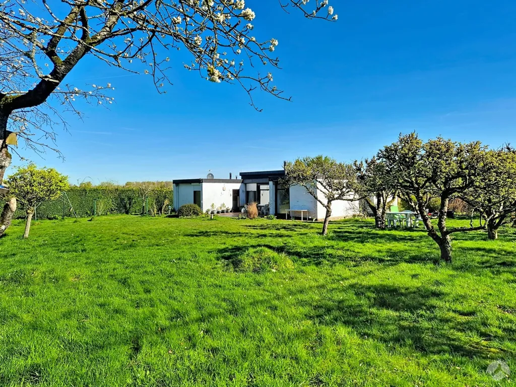 Aed - South-West Oriented House with Garden in Baisy-Thy