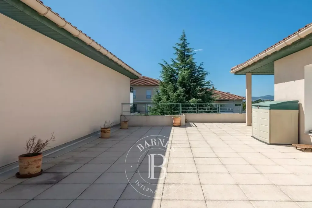 Terrasse - Appartement avec Terrasse de 100 m² à Ecully