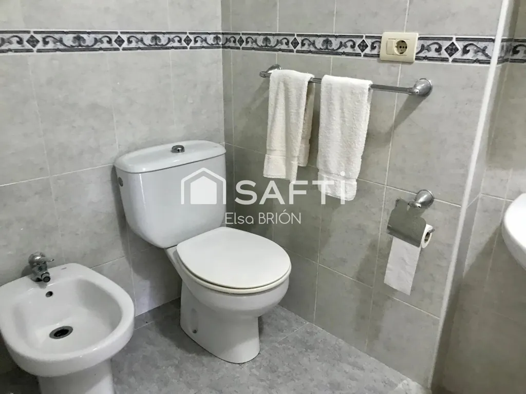 Vannitoad - Apartment with Harbour View in Outes
