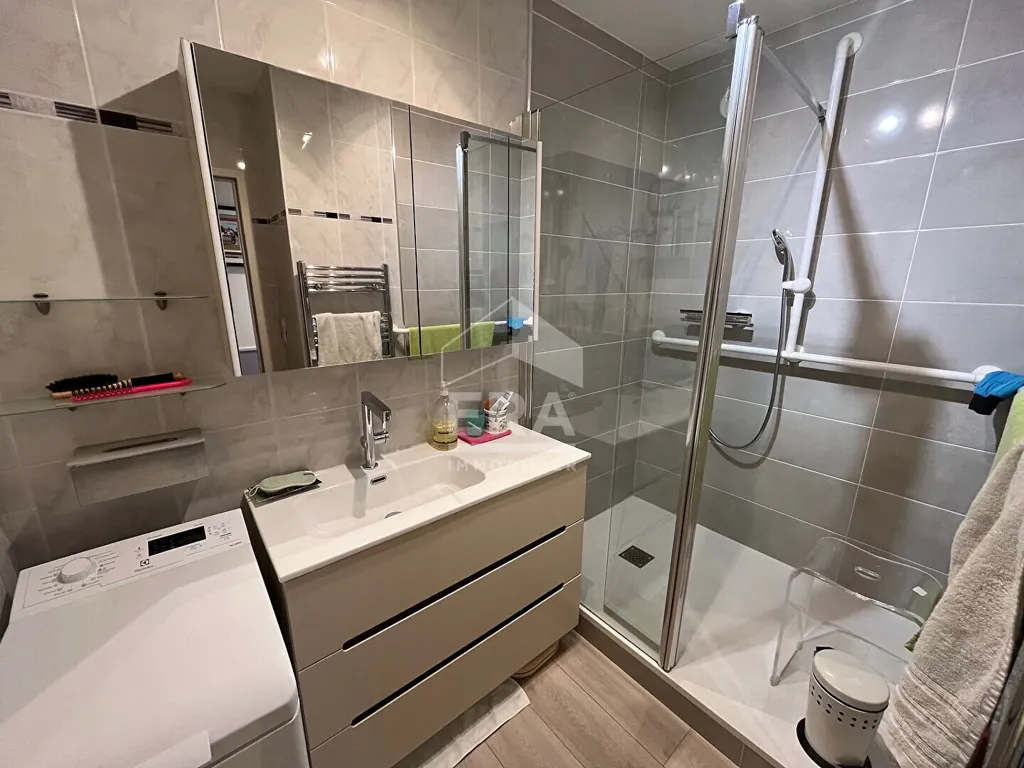 Vannitoad - Apartment with Balcony in Le Mans