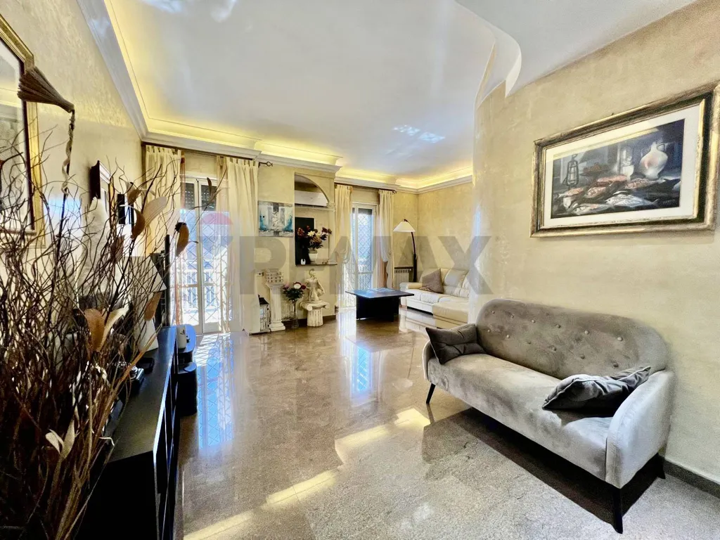 Elutuba - Penthouse with Panoramic Terrace in Casalotti