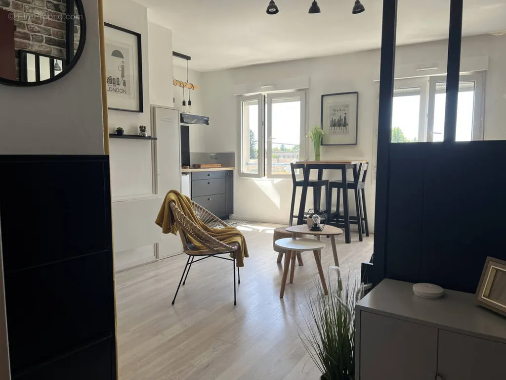 Soggiorno - Renovated Studio with Parking in Talence
