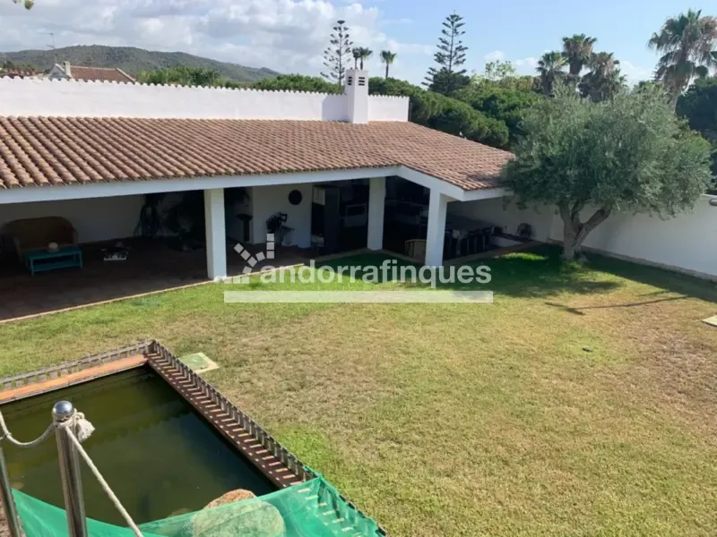 Terrasse - Luxury Chalet with Pool in Urbanisation Berà