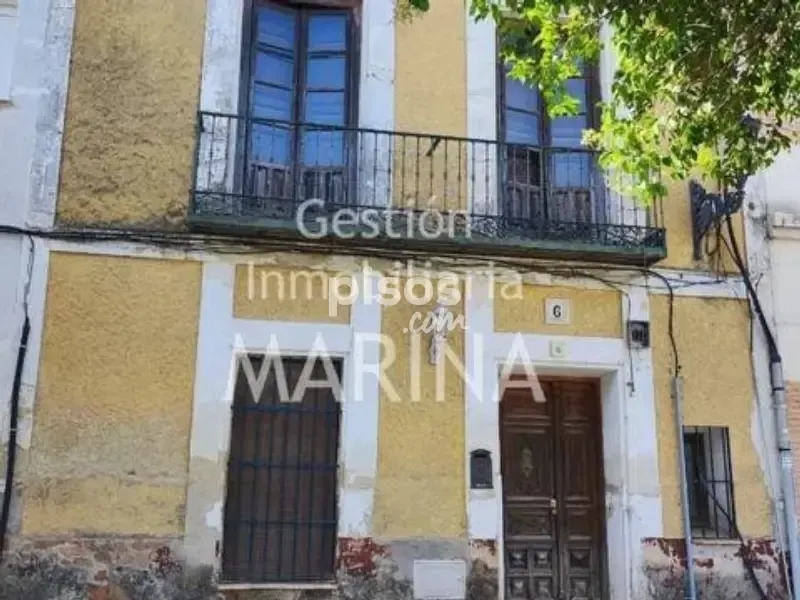 Välivaade - Town House with Pool in Carranque Centre