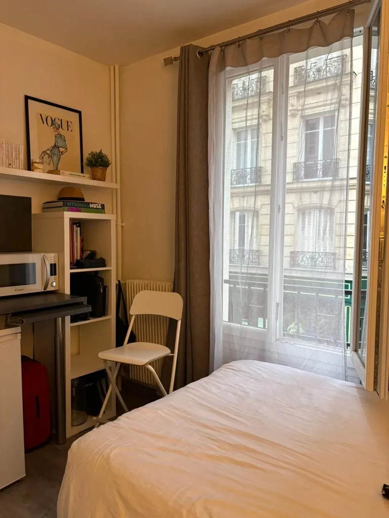 Chambres - Studio Meublé avec Ascenseur à Neuilly-sur-Seine