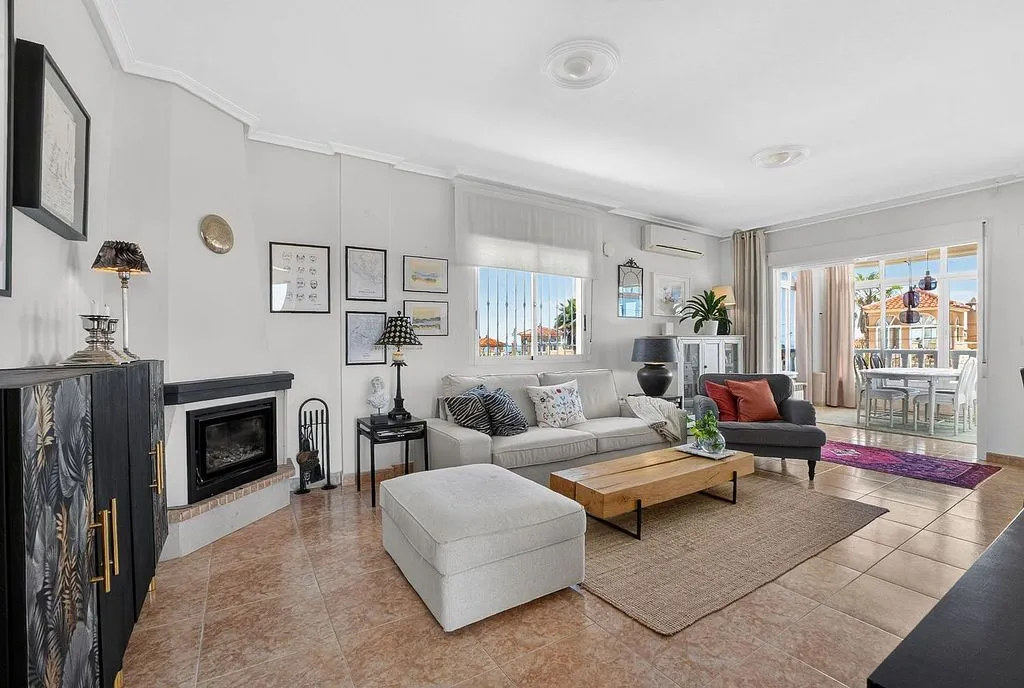 Living Room - Chalet with Pool and Sea View in El Galán