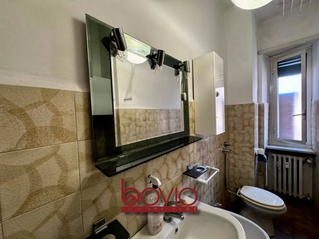 Salles de bain - Apartment with Balcony in Barriera Milano, Turin