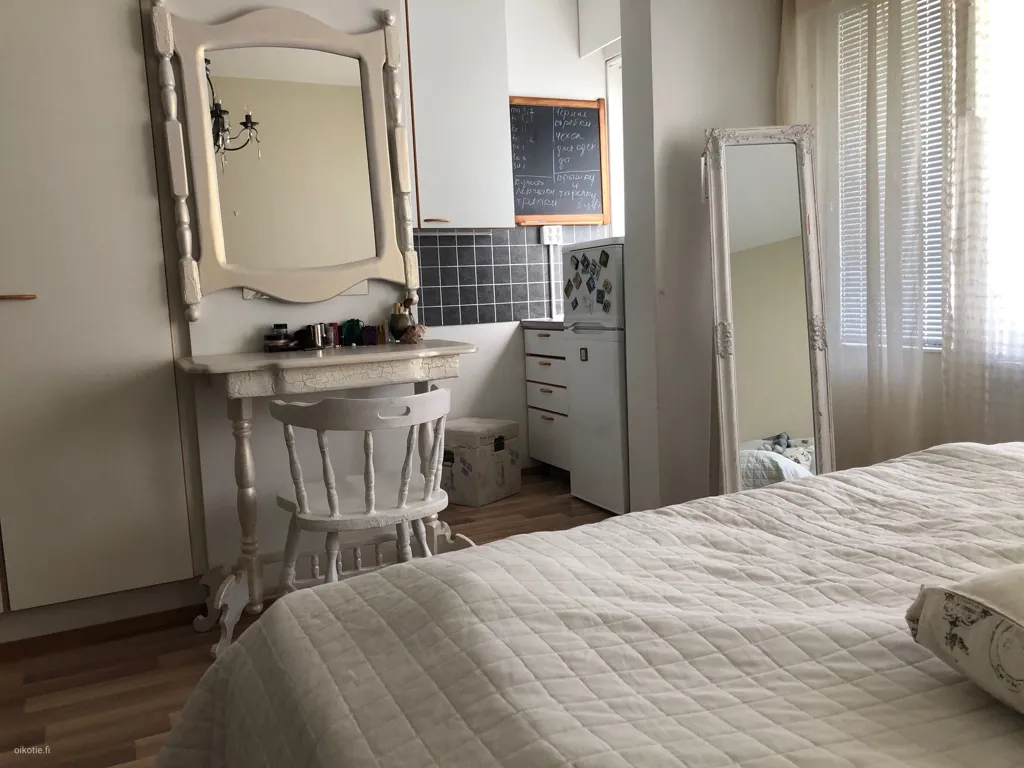 Magamistoad - Bright Studio with Balcony in Kontinkangas, Oulu