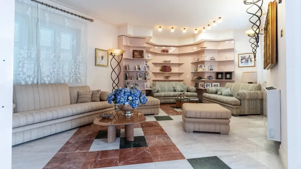 Elutuba - Villa with Garden in Siracusa