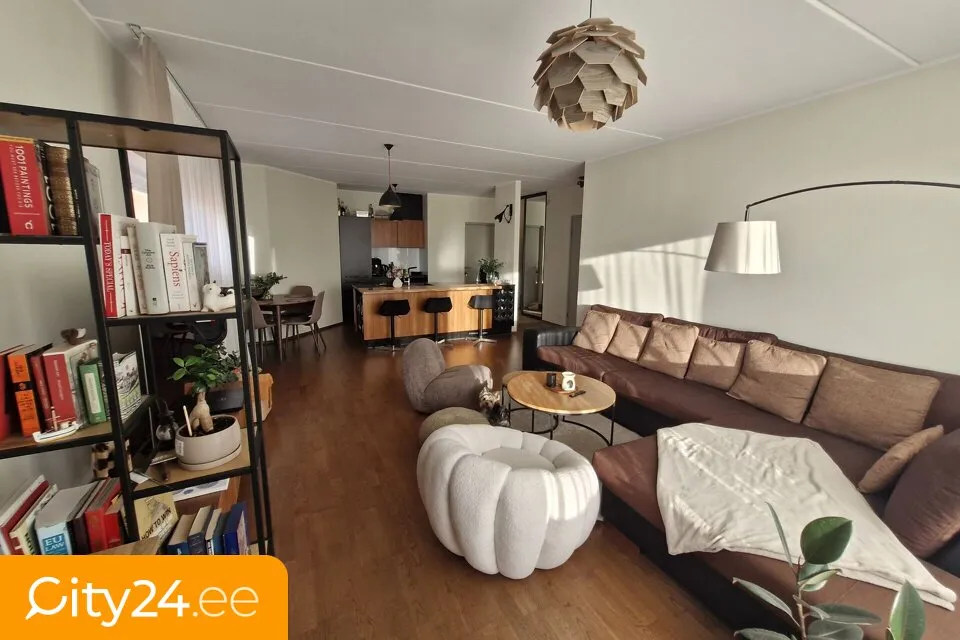 Séjour - Newly Decorated Flat with Balcony in Mustamäe