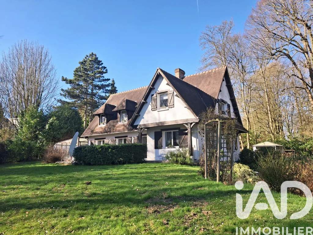 Välivaade - Architectural House with Pool in Bihorel