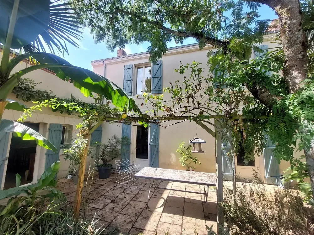 8-room house in Pont Saint Martin