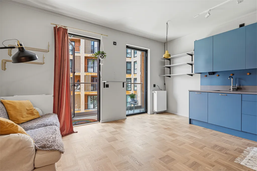 Kitchen - Modern Flat with Balcony in Rosendal