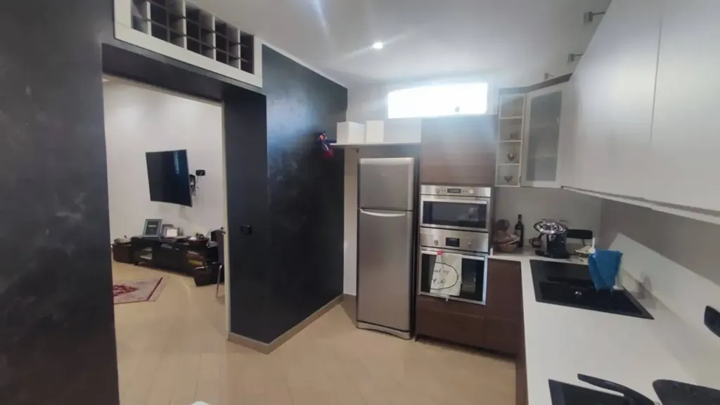 Köök - Modernised Two-Bedroom Apartment in Messina