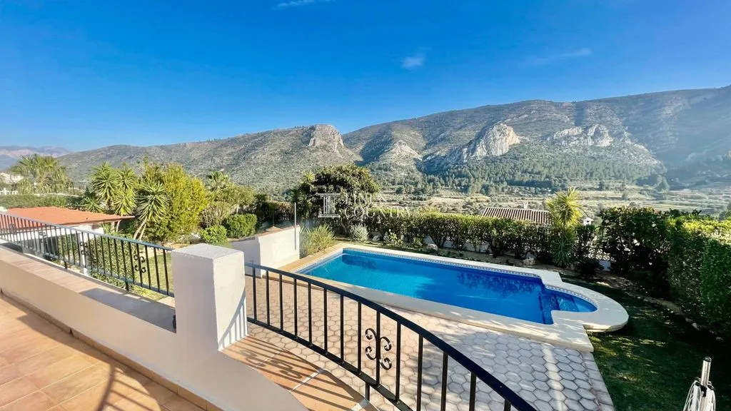 Bassein - Modern Villa with Panoramic Views in Pedreguer