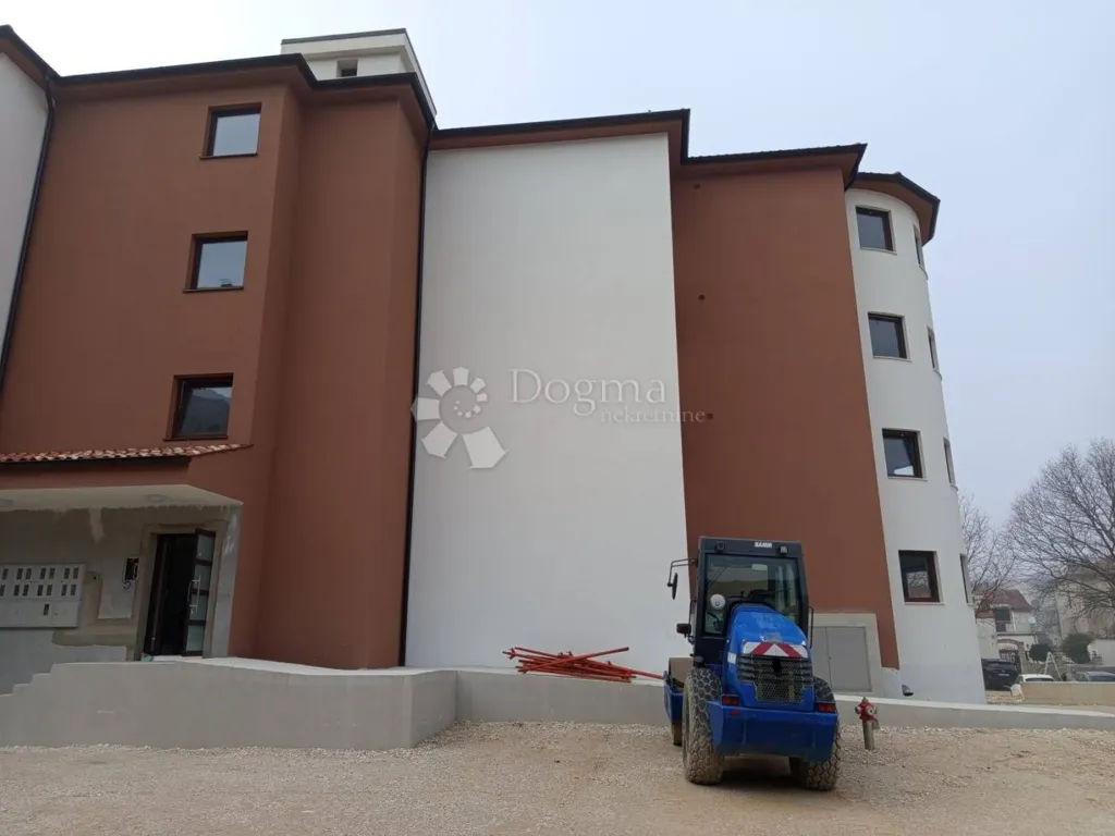 Esterno - Apartment with Terrace in Monte Zaro, Pula