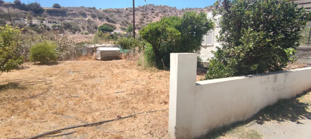 Giardino - Seafront Plot in Tertsa Vianou, Heraklion