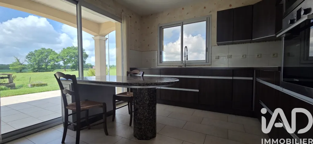 Kitchen - Spacious House with Garden in Volesvres