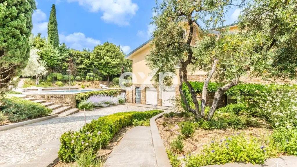 Jardin - Villa with Saline Pool in Montaione