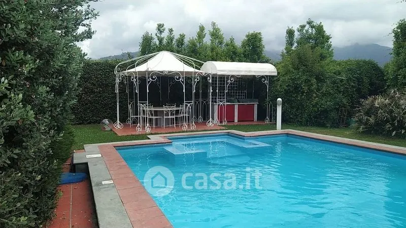 Bassein - Villa with Pool in Centre, Massa