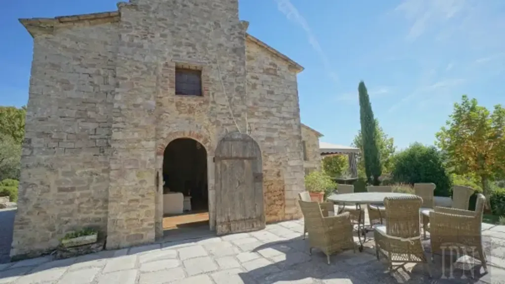 Aed - Historic Villa with Church in Umbertide