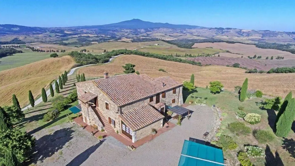 Õhuvaade - Villa with Pool and Val d'Orcia View in Sarteano