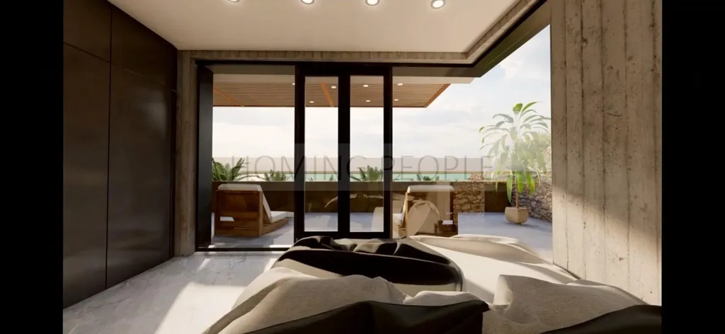 South-Facing Villa with Pool in Salobreña