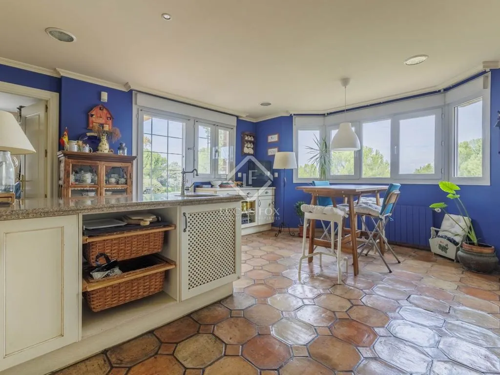 Köök - Luxury Villa with Pool in Boadilla del Monte
