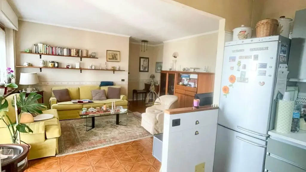 Elutuba - Trilocale with Private Garden in Moncalieri