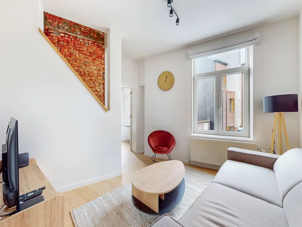 Living Room - 6-bedroom apartment in Auderghem