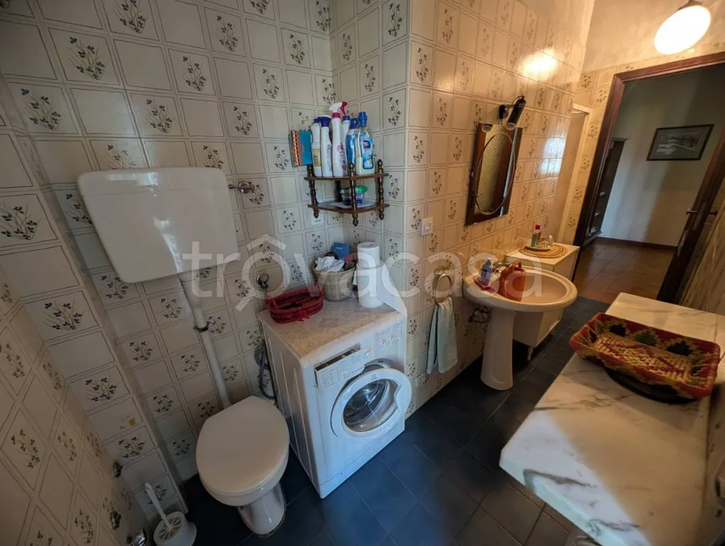 Salles de bain - Spacious Apartment with Terrace in Cuneo