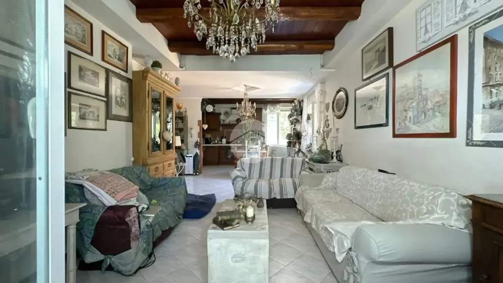 Séjour - Apartment with Balcony in Frascati