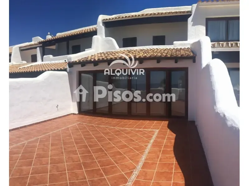 Aed - Seafront Adosado with Garage in Nutria