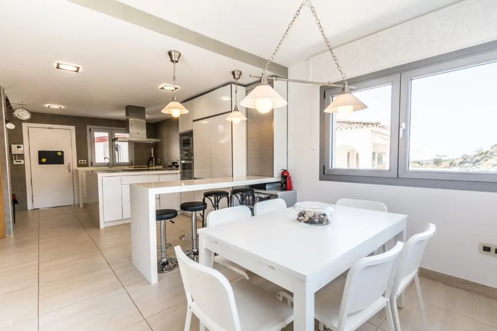 Salle à manger - Detached Villa with Orchard in Mijas Costa