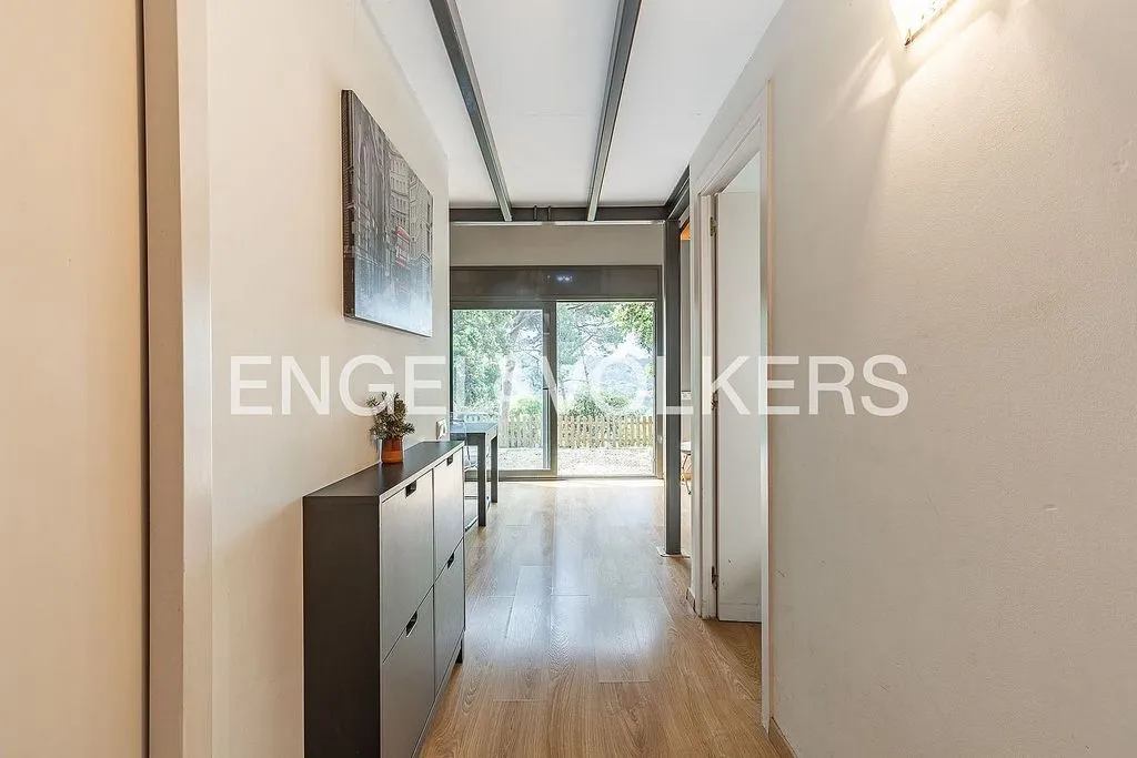 hallway_entrance