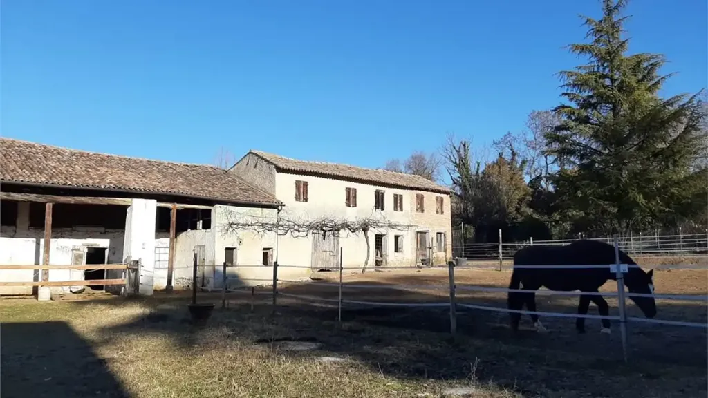 Extérieur - Rustic Property with Scenic Garden in Montebelluna