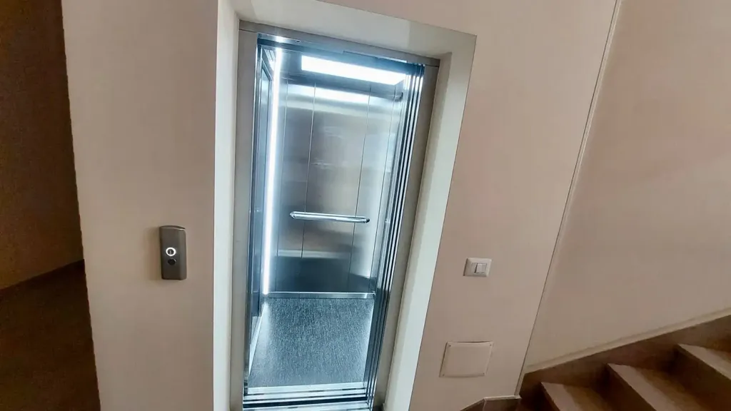 Stanze - Apartment with Balcony in Fabriano Centre