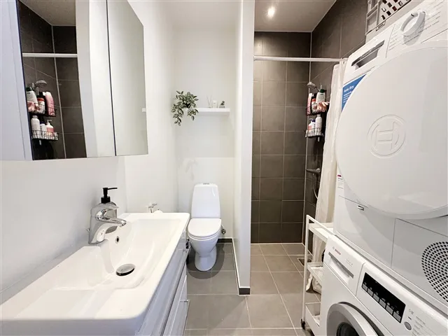 Salles de bain - Apartment with Boulevard Views in Aalborg